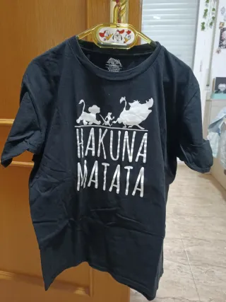 Camiseta Hakuna Matata El Rey León