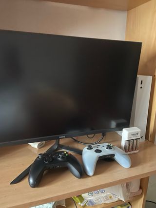 Xbox Series S + Monitor 144Hz 500GB de almalmacena