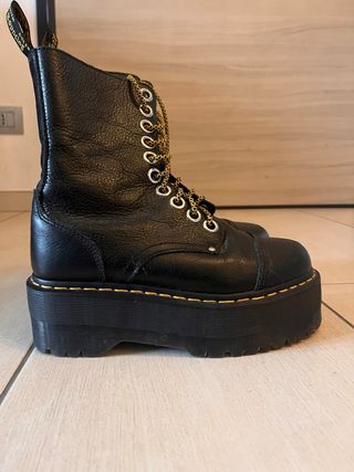 Dr. Martens Jadon Max Stivali Neri