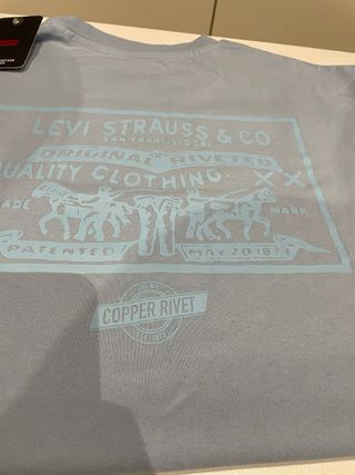 Camiseta Levi's Vintage Fit Tee Azul