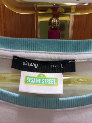 Camiseta Elmo y Tricky Barrio Sésamo