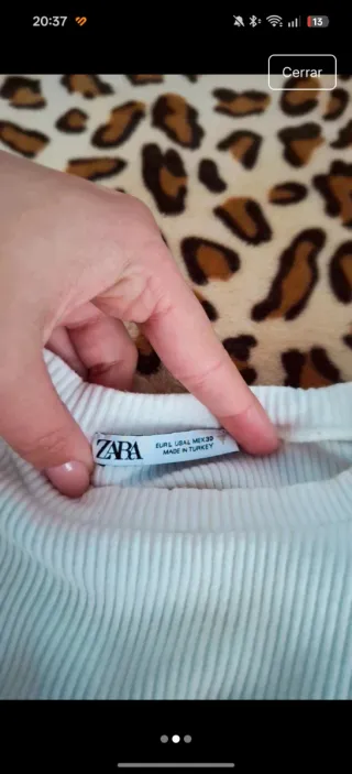 Blusa Zara manga abullonada blanca