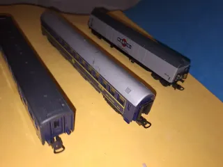 Lote 3 vagones Lima escala H0