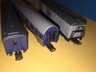 Lote 3 vagones Lima escala H0