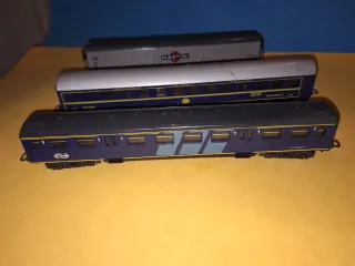 Lote 3 vagones Lima escala H0