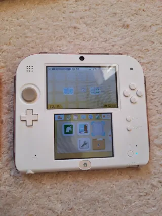 Nintendo 2DS Blanca Animal Crossing