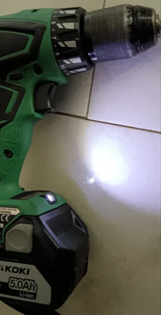 Trapano avvitatore Hitachi 18V Brushless