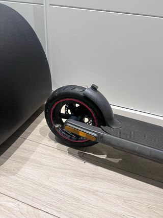 Patinete Xiaomi 4 Pro con papeles y matrícula DGT