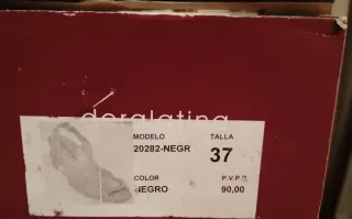 Sandalias de piel Doralatina