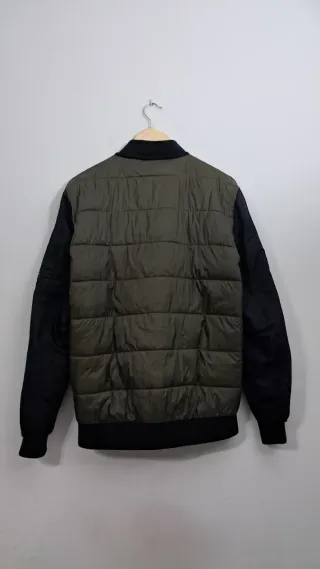 Chaqueta acolchada militar FSBN