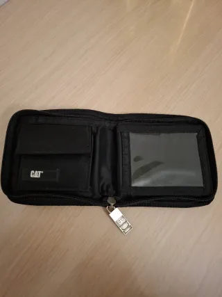 Portafoglio Caterpillar nero e grigio con cerniera