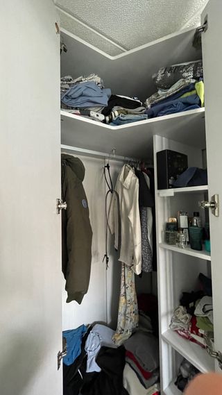 Armario juvenil rinconera madera