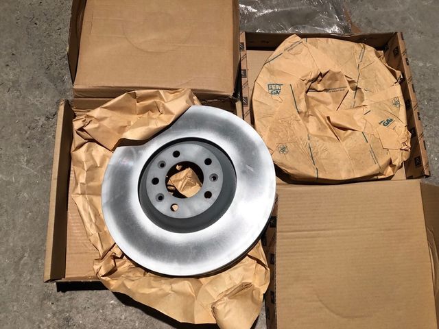 Discos de freno delanteros c5 y 407 nuevos