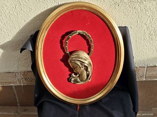 Cuadro Virgen con Marco Dorado