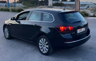 Opel Astra 2016