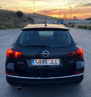 Opel Astra 2016
