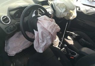 Da6a12a650na centralita motor ford fiesta 1220277