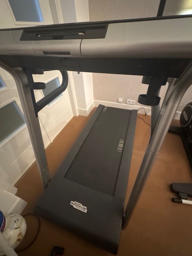 Cinta de correr Technogym