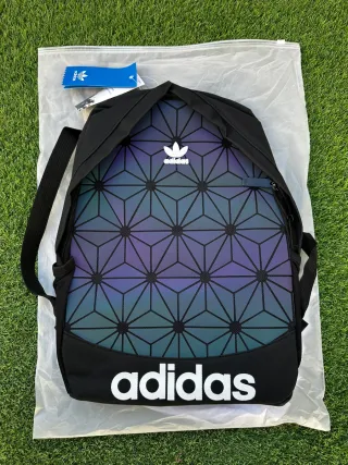 Mochila Adidas Negra y Multicolor Geométric