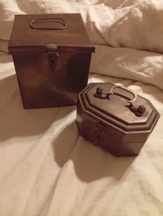 Coppia scatole antiche in ottone