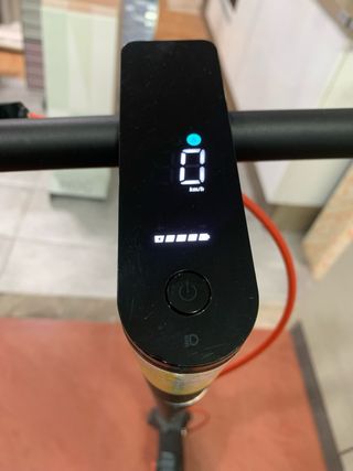 Patinete Xiaomi 4 Pro 2ª Gen DGT