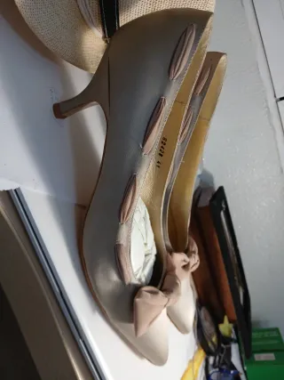 Zapatos Pilar Burgos Talla 41 Beige