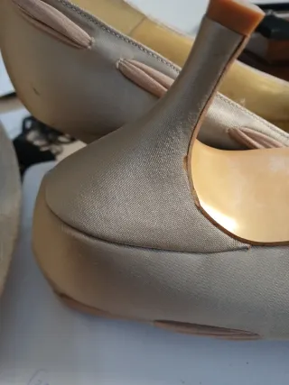 Zapatos Pilar Burgos Talla 41 Beige