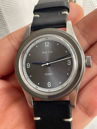 Reloj Baltic Automático Gris Correa Negra