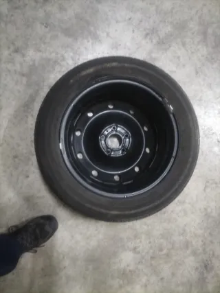 Rueda Repuesto Renault 6.5x16 ET50.5 tornillos.