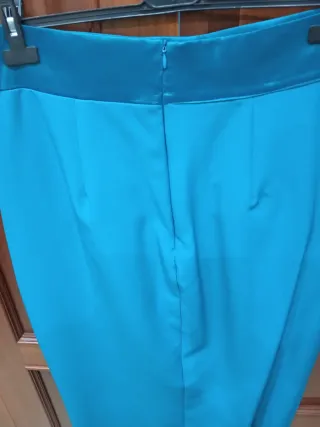 Falda agua marina satén drapeada,