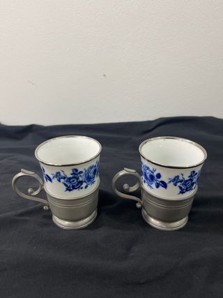 Set di 2 tazze in porcellana e metallo