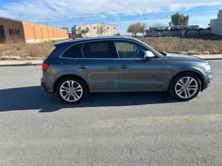 Audi SQ5 2016
