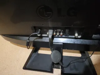 Televisor LG Negro 27