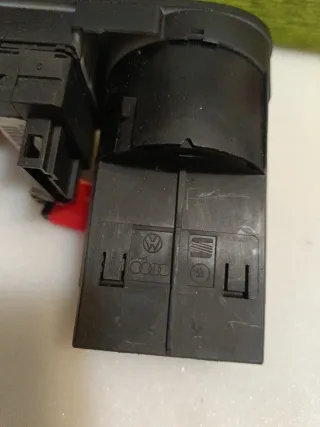 Mando luces Seat Ibiza 6L1