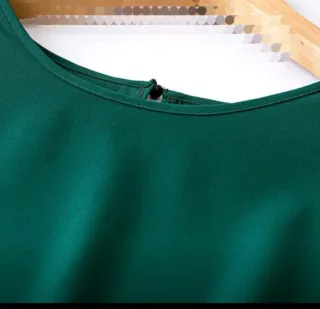 Vestido verde corte evase talla 46/48