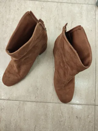 Botines Stradivarius Marrones Talla 37