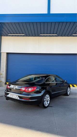 Volkswagen Passat CC 2009