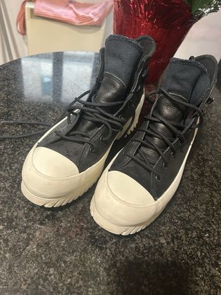Botas Converse Piel Negras Blancas