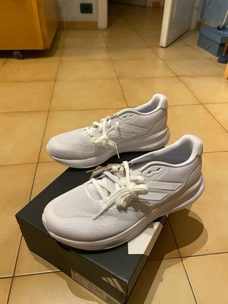 Scarpe running Adidas uomo 43 1/3 bianche nuovo