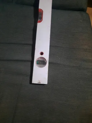 Nivel Bellota 50 ctm