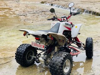 Quad Yamaha Raptor 660 R Blanco y Rojo