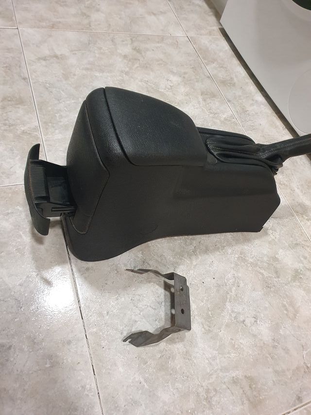 Consola Central Golf MK3 USA AMERICANA Original