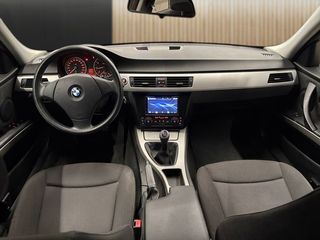 BMW Serie 3 318i Berlina