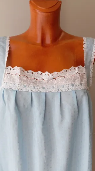 Camisón vintage azul con encaje. Nuevo