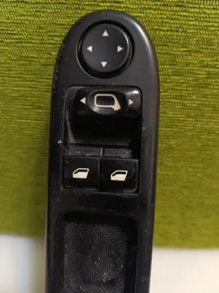 Mando Elevalunas Peugeot 307