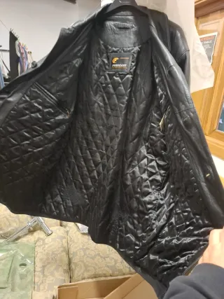 Chaqueta de cuero FORECAST negra