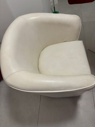 Poltrona in pelle bianca