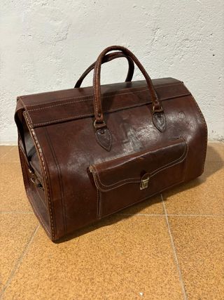 Bolsa de viaje de cuero marrón