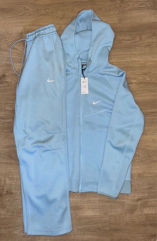 Nike Tech Fleece Drake