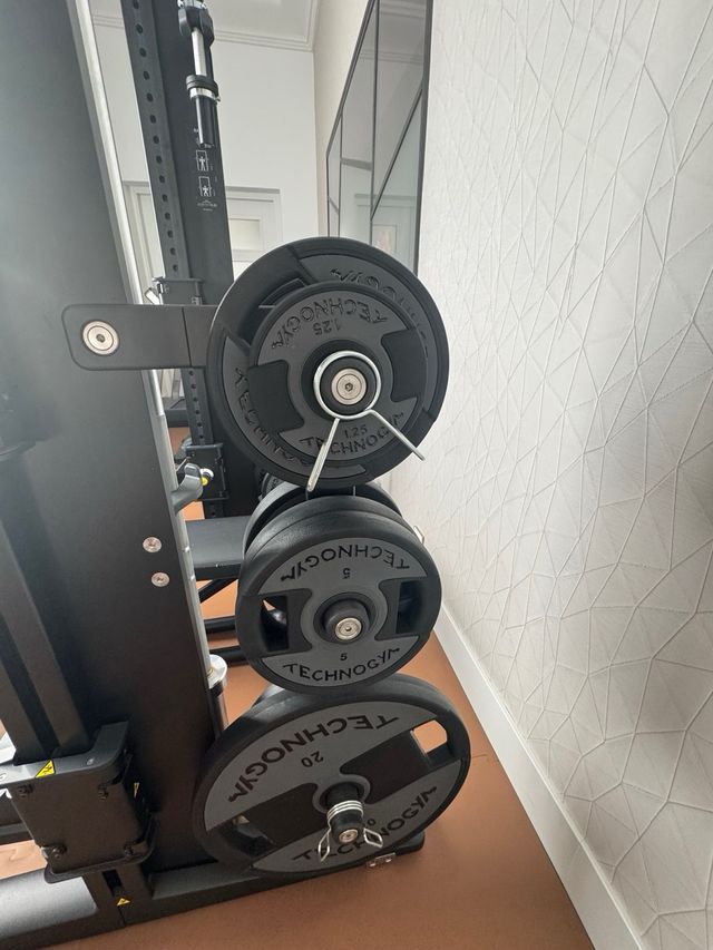 Rack Technogym + Banco + 115kg